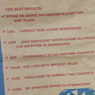 20kg Multiwall las bolsas de papel de 3 capas impermeabilizan bolsos de empaquetado del cemento con el pegamento